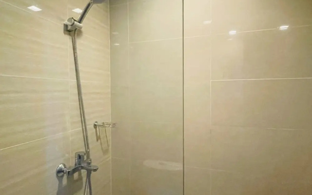 Uptown Parksuites 1