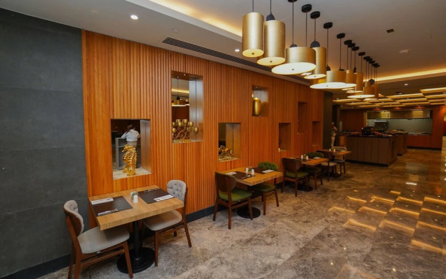 The Grand Lux Hotel