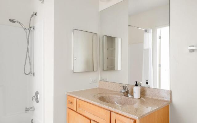 Chicago | Delightful 1BD/1BA South Loop Apartment