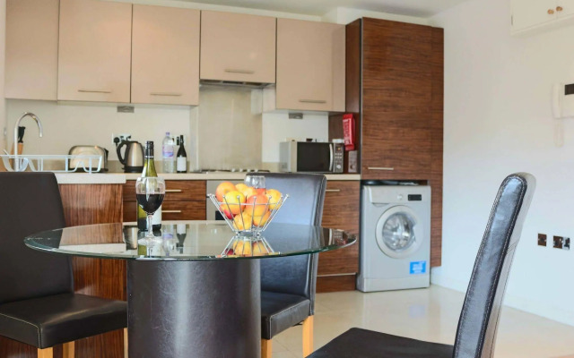 Southampton Serviced Apartment