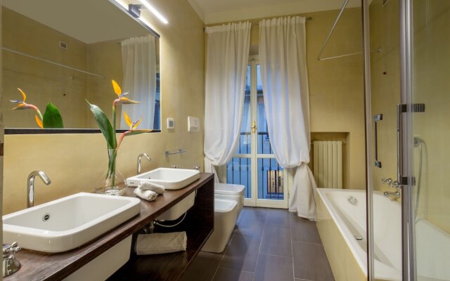Via Torino - Daplace Apartments