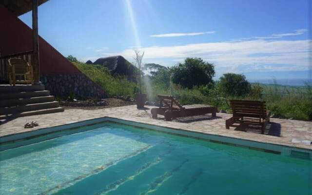 Kikonko Lodge