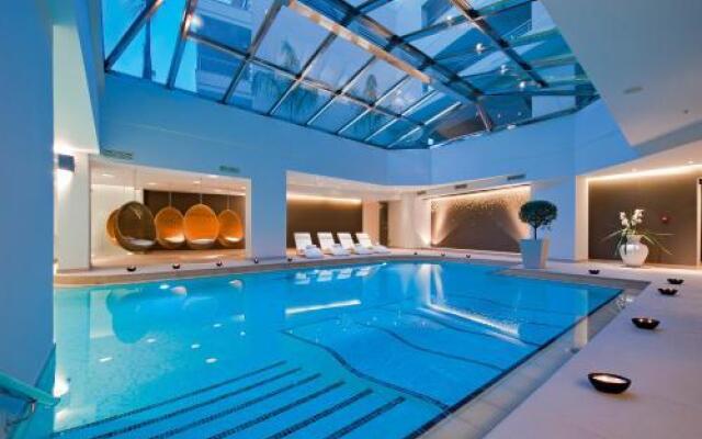 Aparthotel 4 Stars Agia Marina