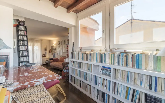 Trastevere Panoramic Rooftop Loft