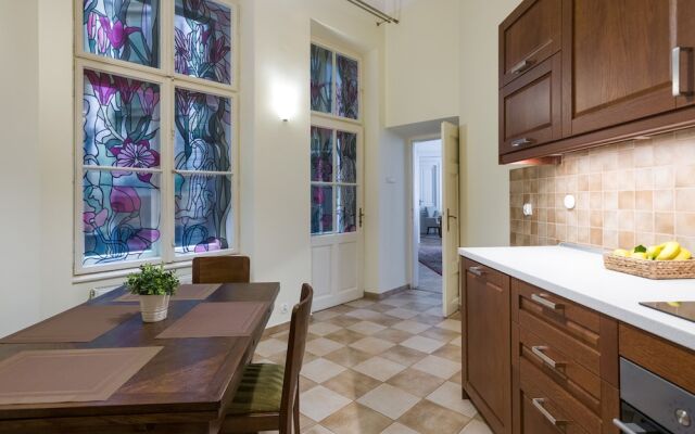 KrakowRentals - Belle Epoque 2 Apartment