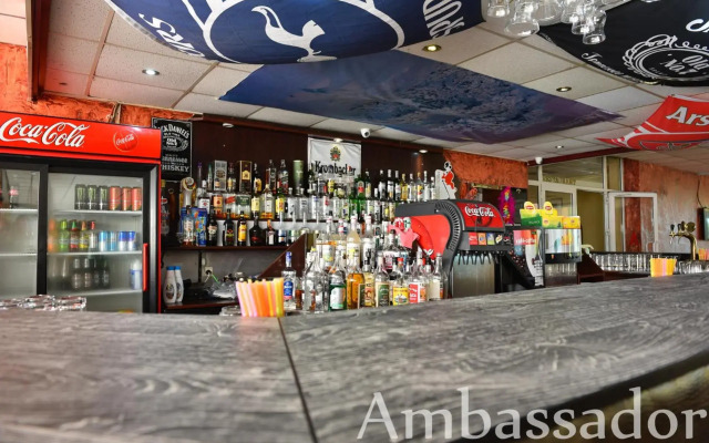 Hotel Ambassador - Free Parking