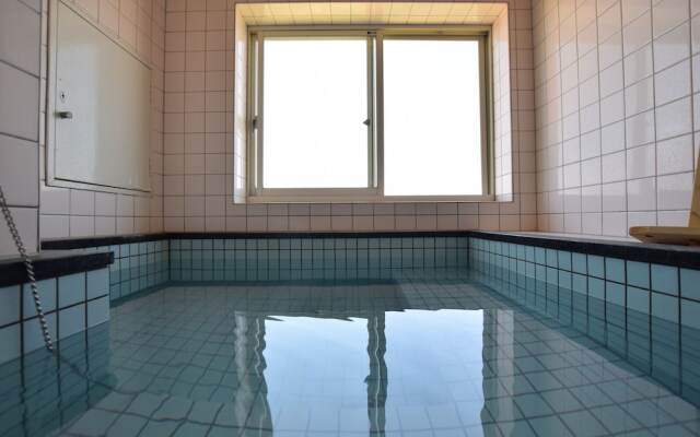 Ocean Front BEACH 312 hot spring