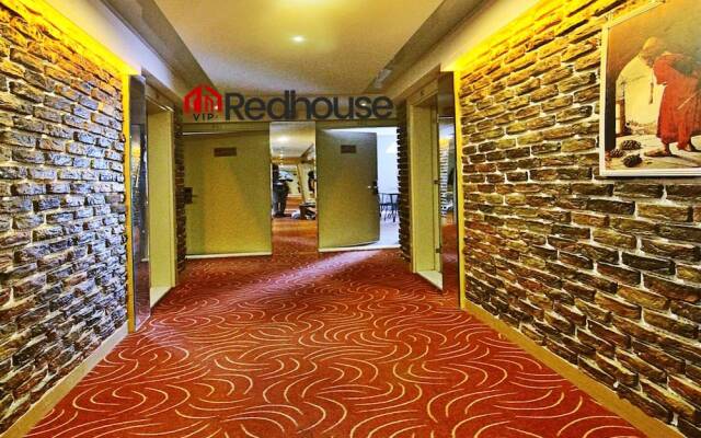 Red House Vip