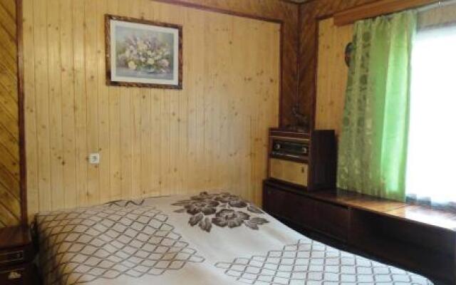 Zatishok Guest House