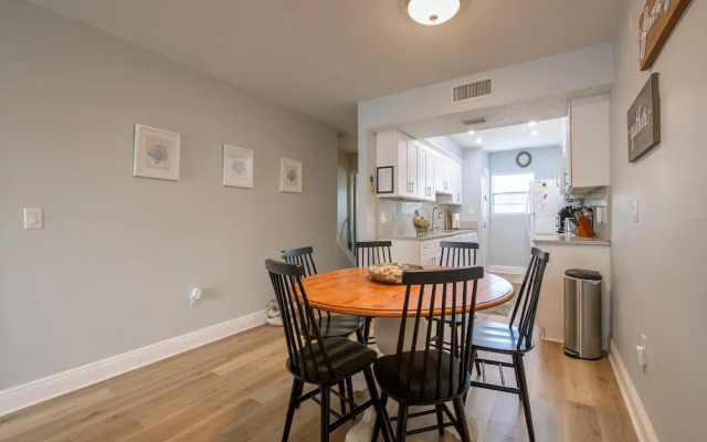 Bayview Beach Condo