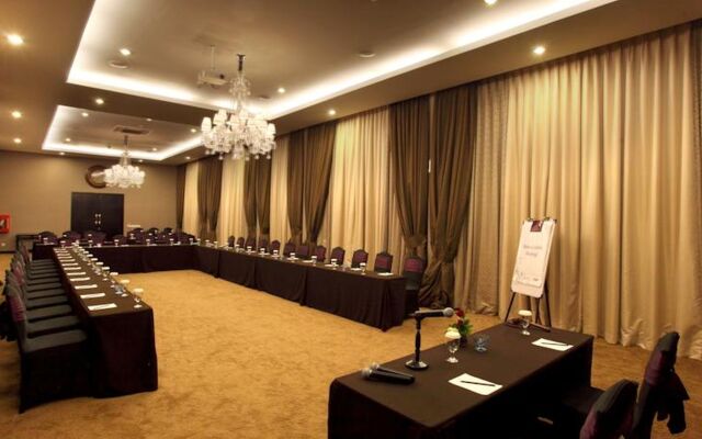 The Amaroossa Hotel