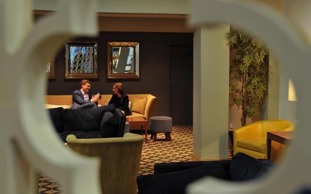 Antoinette Hotel Wimbledon