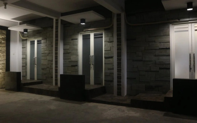 Mitra Guest House
