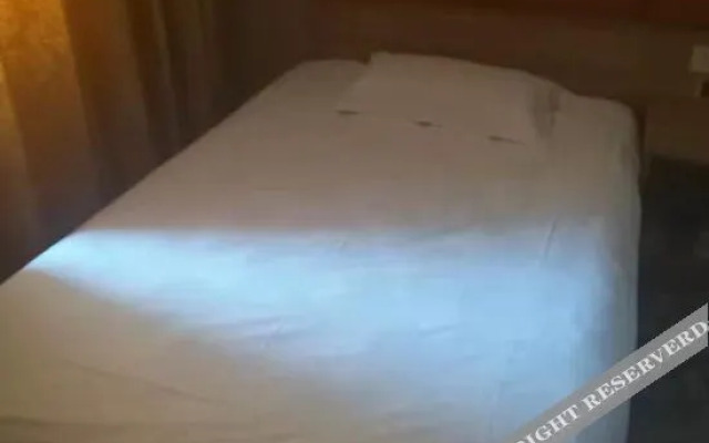 Rujia Paibai Yun Hotel (Shenzhou West Outer Ring Expressway)