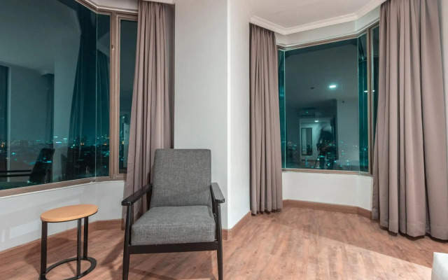 Super OYO Townhouse 2 Hotel Gunung Sahari