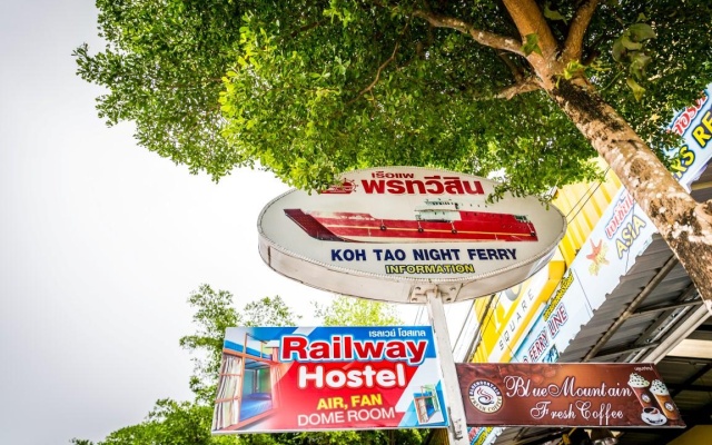 Railway Hostel - Adults Only
