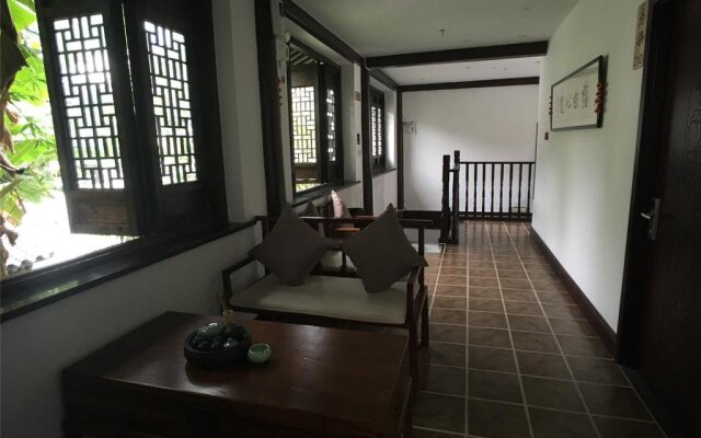 RuTang Inn
