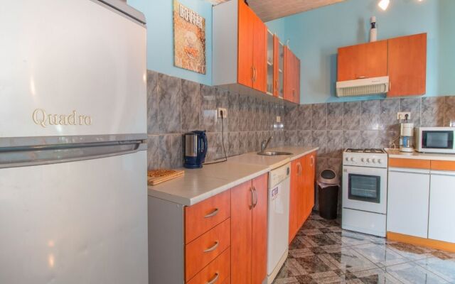 Secluded Holiday Home in Azillanet With Private Pool