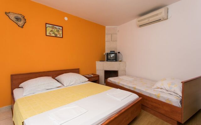 Apartments Djurkovic