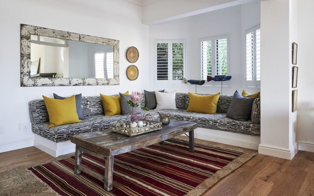 Buccara Noetzie - Craighross Castle