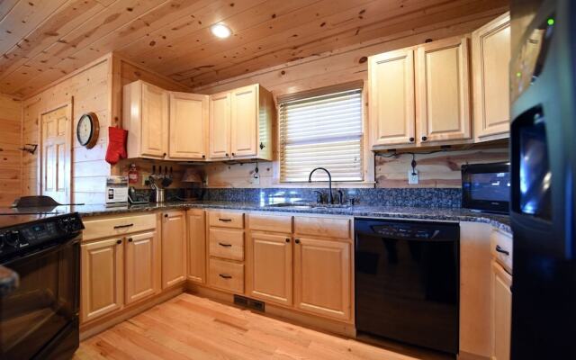 Mountain View Lodge- Blue Ridge