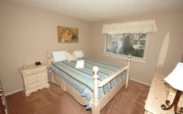 2269 Oregon Avenue by RedAwning