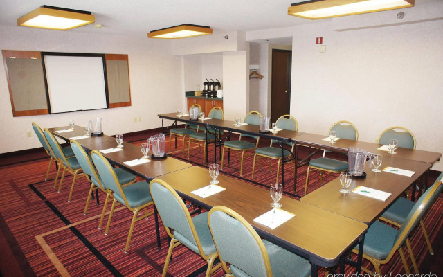 Holiday Inn Express St Albans by IHG