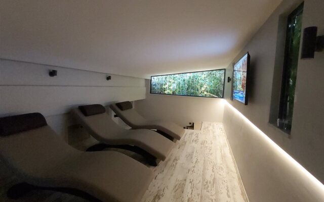 Sarnic Hotel & Sarnic Premier Hotel