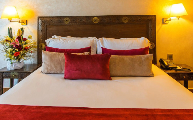Le Zenith Hotel