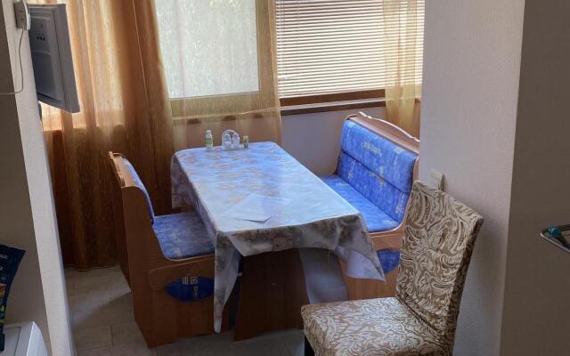 Апартаменты на улице Коллективная 4