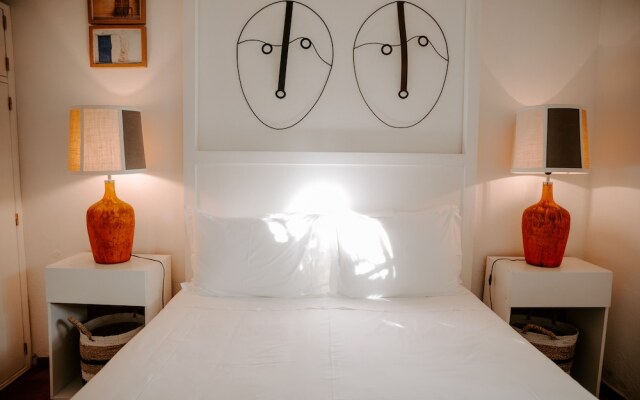 Senhora do Cabo Meco