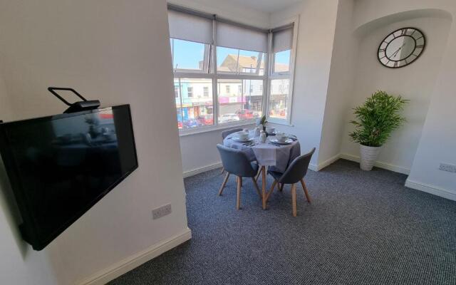 Highview House Redcar-Seaview Apartments