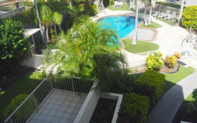 Oceanside Cove Holiday Apartments