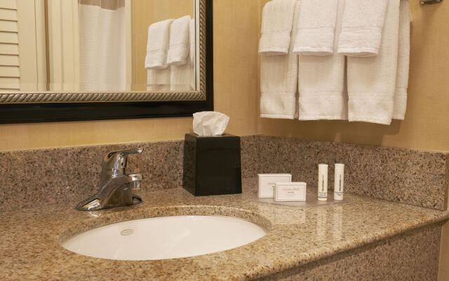 Courtyard by Marriott Indianapolis Castleton