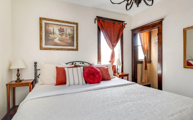 Aspenwood Manor South