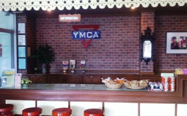 YMCA International Hotel Chiangrai