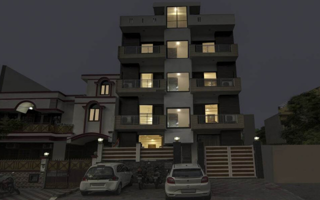 YOYO ROOMS NEAR SECTOR 16 METRO Noida