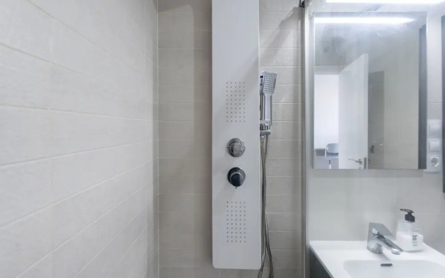 M Mpi27614 Escapada Perfecta en Madrid Piso de