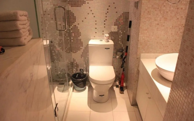 Nanjing Zhong Hotel Apartment