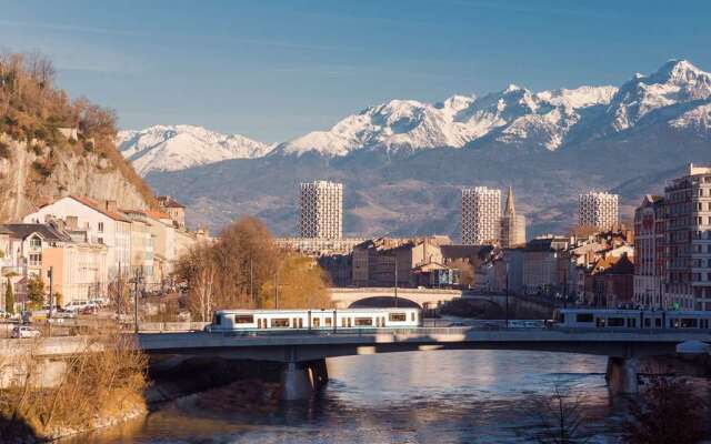 Ibis Grenoble Centre Bastille