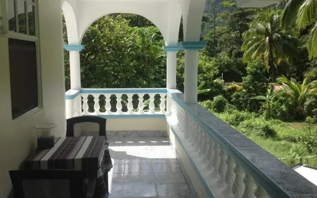 Soufriere Private Room