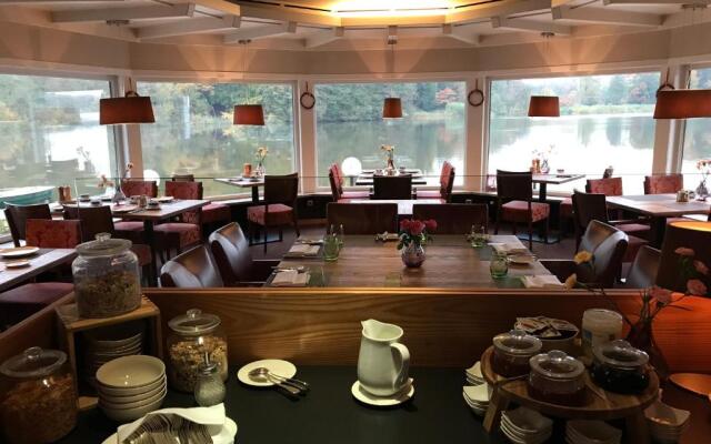 Fischerklause am Lutjensee