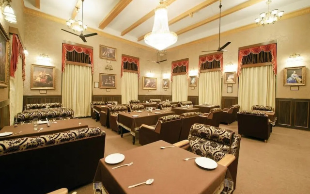 YMCA Seacom Inn