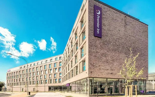Premier Inn Lübeck City Centre