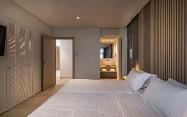Trianon Luxury Apartments & Suites