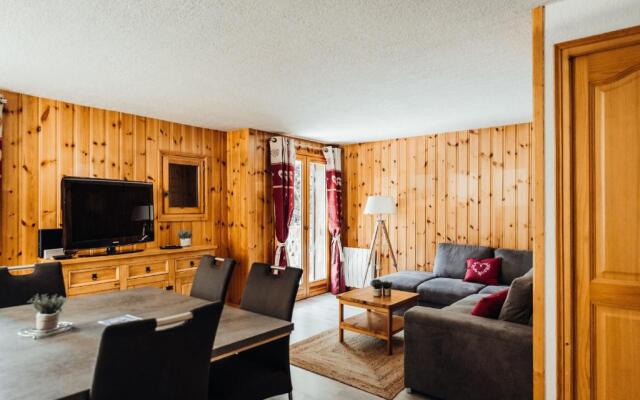 Charming apartment with balconies 5min from the Bettex gondola