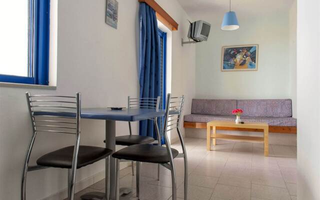 Ariadne Apts