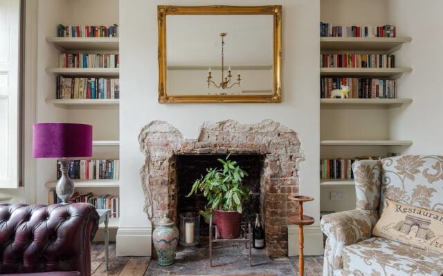 3 Bedroom 19th Century Georgian Townhouse