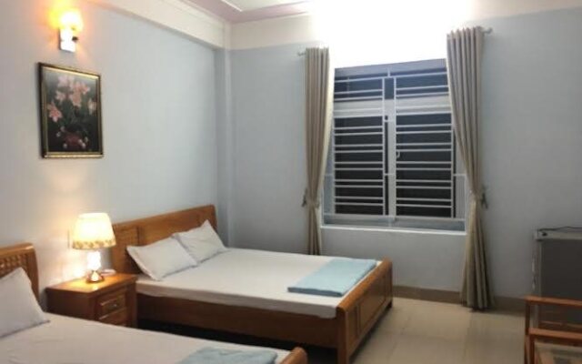 Khach san Tan Truong Son