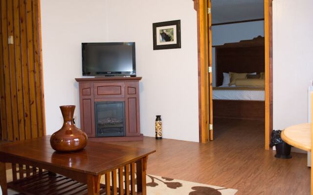 Mayflower Inn and Adventures